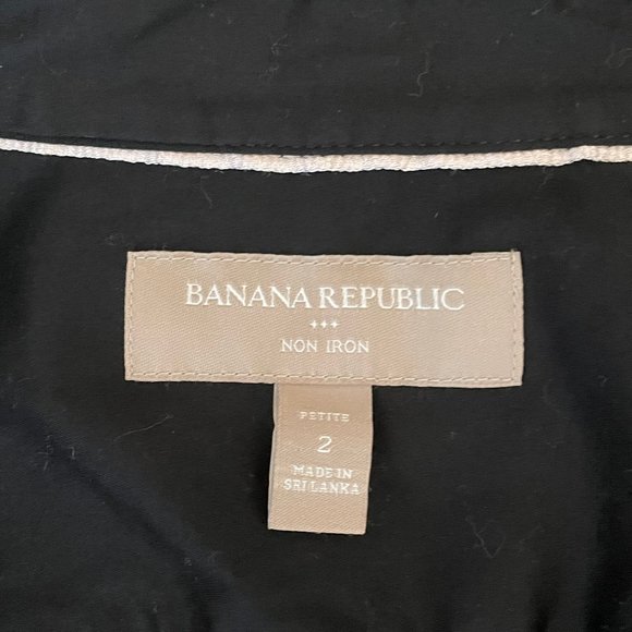 Banana Republic Petite Black Button Down Long Sleeve Shirt - Picture 4 of 5